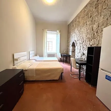 Big Apt With View -super Central * Siena