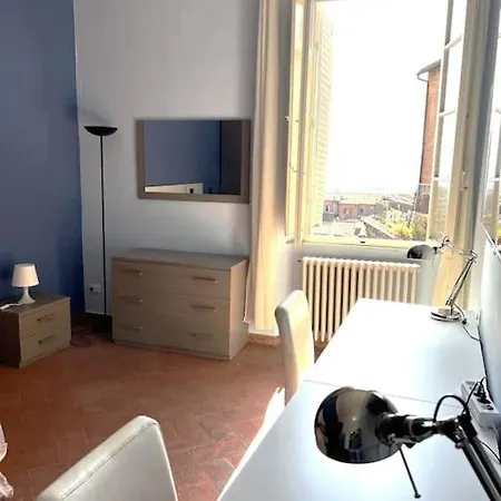Big Apt With View -super Central * Siena